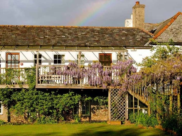 Wisteria Balcony Suite at Fingals